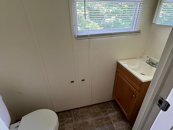 5th image of 101 Jodoc Dr