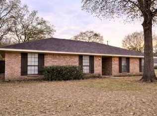 455 County Road 774, Buna, TX 77612