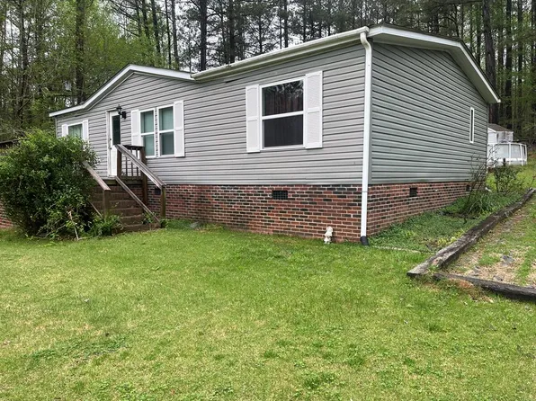 991 River Dr, Gaffney, SC 29340