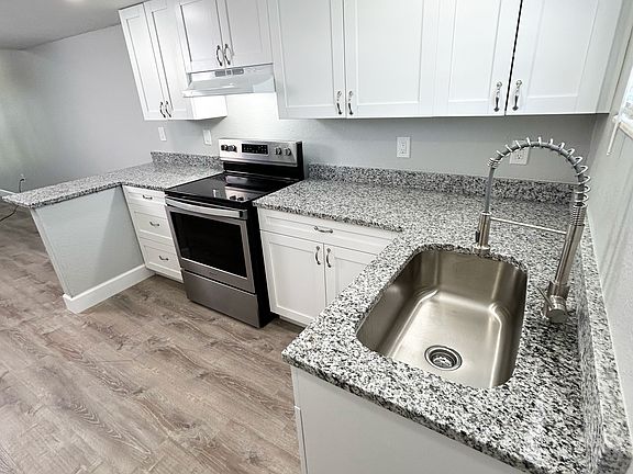 3rd image of 5500 Forest Haven Cir #204