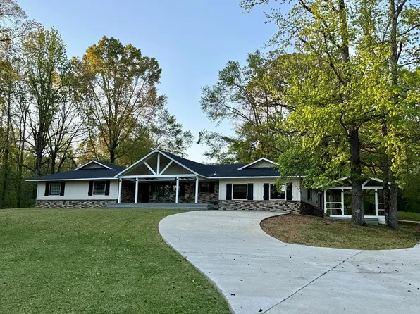 1250 Friendship Rd E, Charleston, MS 38921