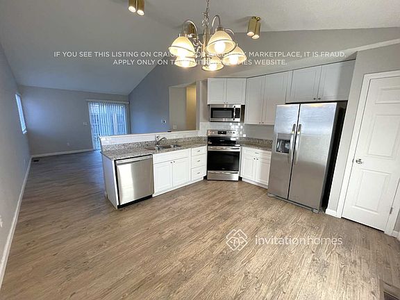 4th image of 12191 Niagara Ct
