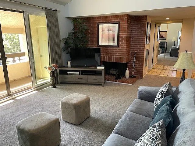 1456 San Carlos Ave #305 — Photo 2