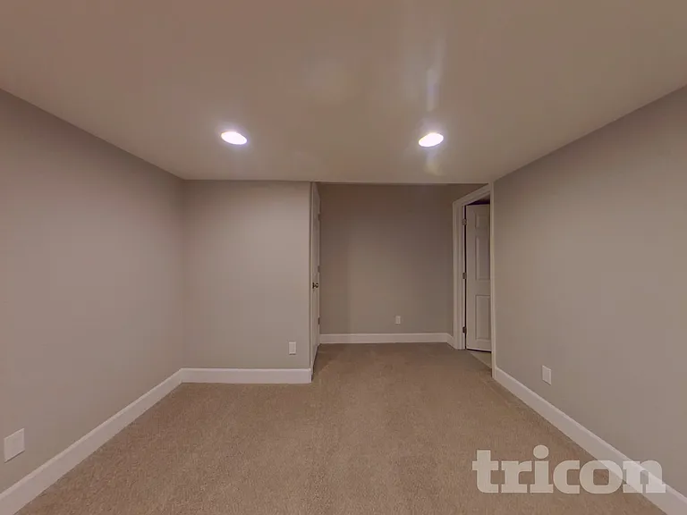 20494 E 49th Ave — Photo 16