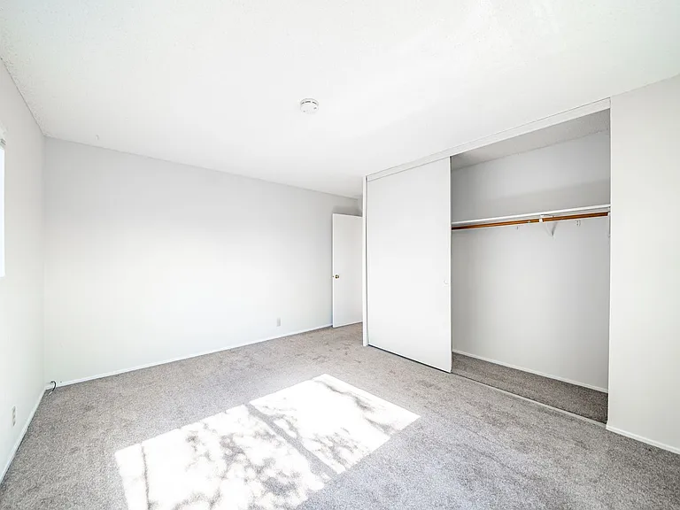 33 Moss Avenue — Photo 11