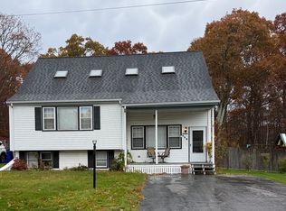 448 Nichols St, Fall River, MA 02720