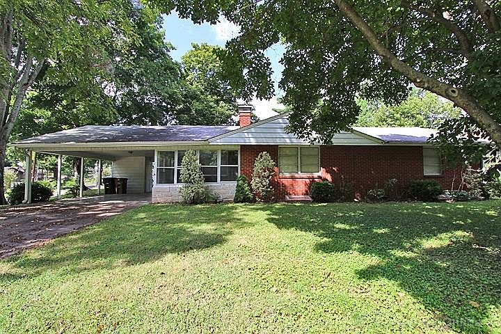 1st image of 721 E Rodney Dr