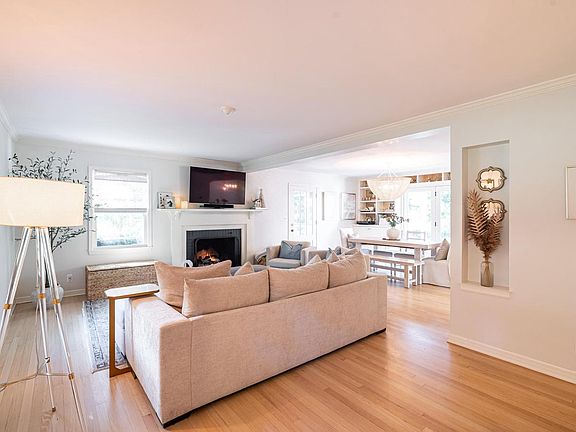 5th image of 7431 N Boyd WAY