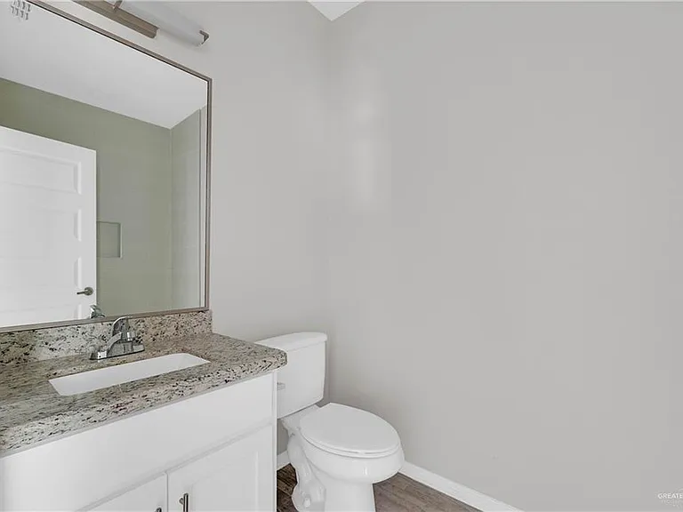 5006 S Dahlia St #4 — Photo 7