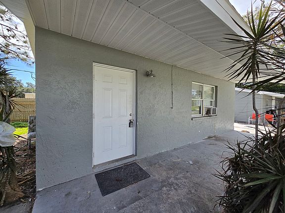 2nd image of 5427 16th St E #B