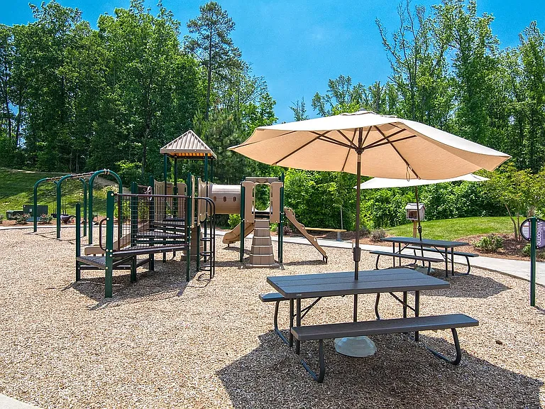 7019 Hamilton Mill Dr — Photo 39