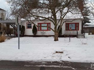 905 W Carroll St, Macomb, IL 61455