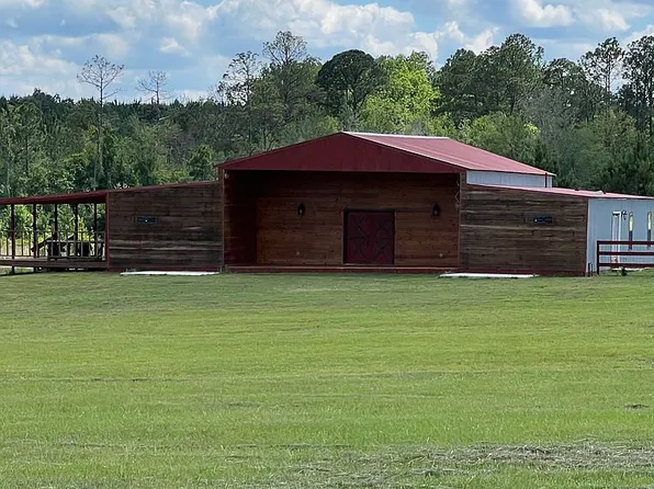 591 Turnpike Cemetery Rd, Mc Rae Helena, GA 31055