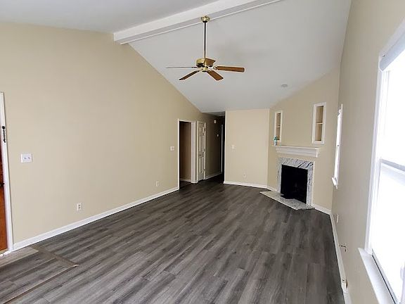 4th image of 3729 Sutton Way