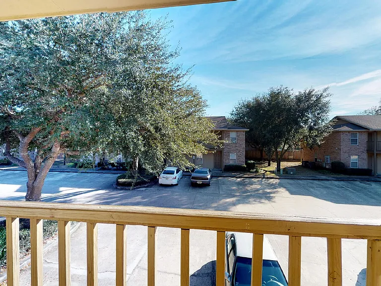 1859 Norwood Ct #5 — Photo 5