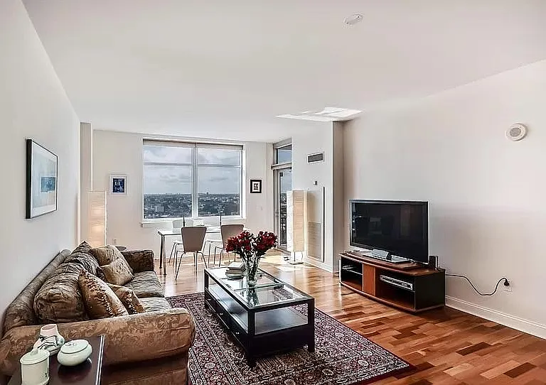 440 S Broad St #1204 — Photo 1