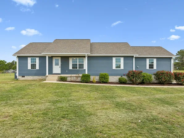 204 Brace Rd, Summertown, TN 38483