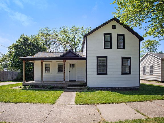 2nd image of 1929 Morton Ave