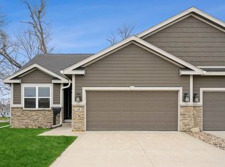 118 N 7th St, Adel, IA 50003