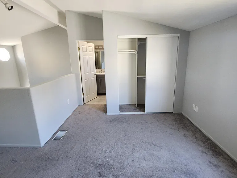 684 W 3rd St #101 — Photo 7