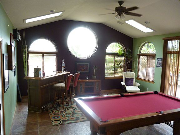 Rec room/Den 