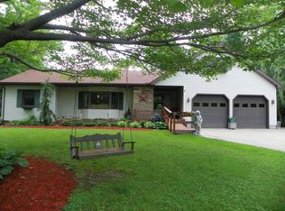 2511 Clark Rd, Erie, PA 16510