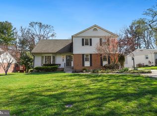 16709 Chestnut St, Gaithersburg, MD 20877