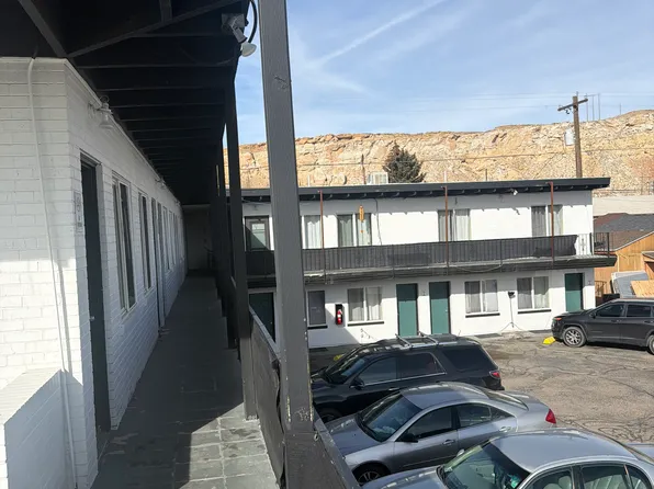 1411 9th St #27, Rock Springs, WY 82901