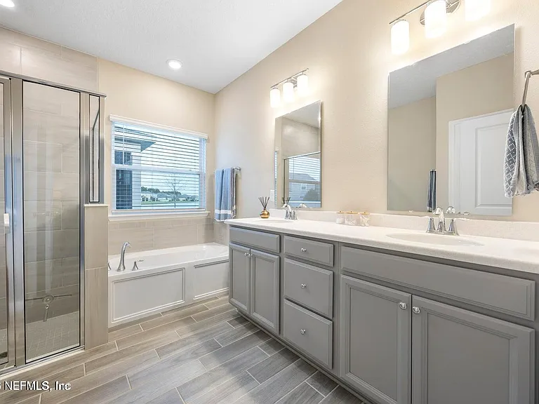 1780 Amberly Dr — Photo 31