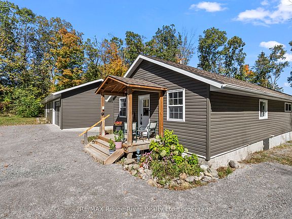 3rd image of 472 Canal Rd