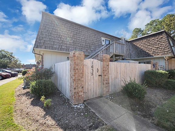3rd image of 1635 Ocean Bay Dr