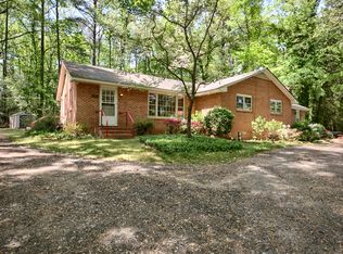 7466 Corr St, Gloucester, VA 23061