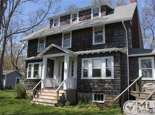 47 Harbor View Ln, Tisbury, MA 02568