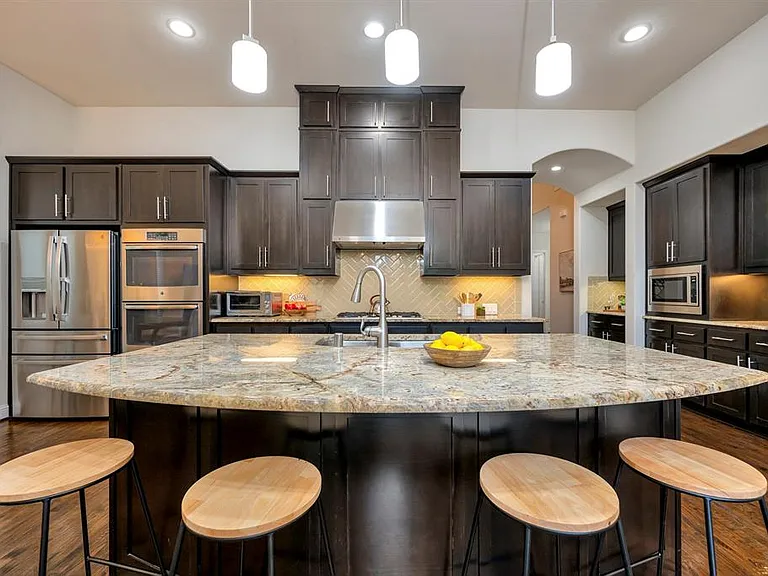 4600 Crossvine Dr — Photo 22