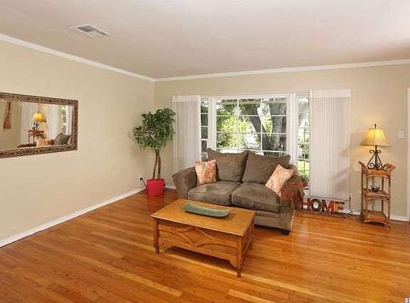 3rd image of 2743 Los Olivos Ln