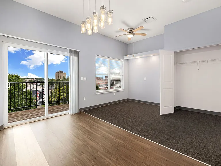 SoEl District Lofts — Photo 16