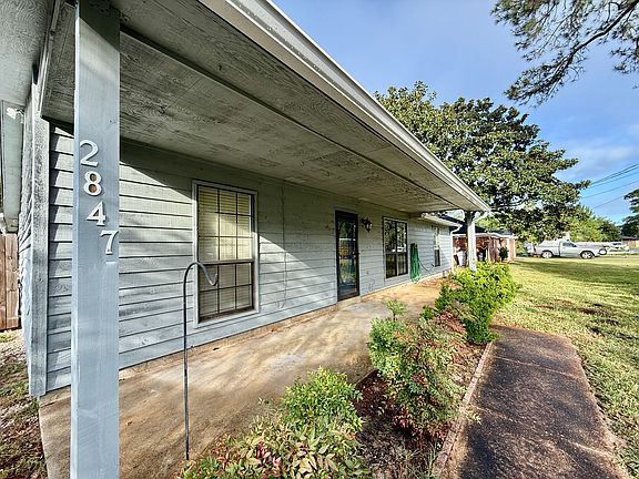 3rd image of 2847 Napoli Way