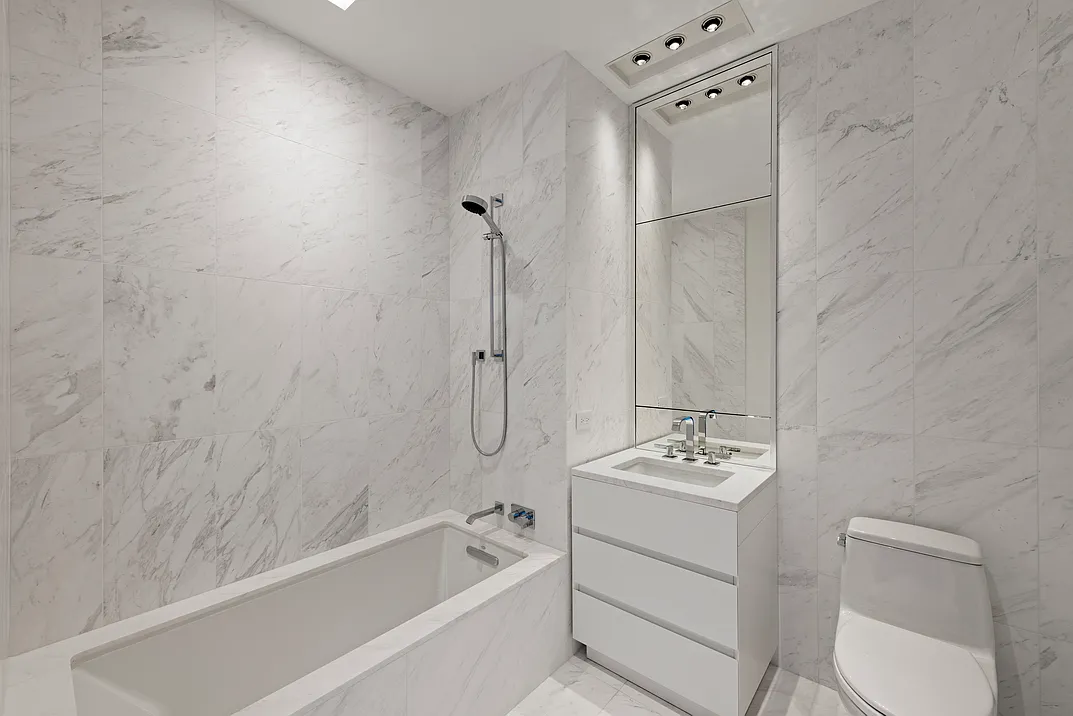 111 Murray Street — Photo 3