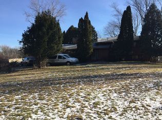 3670 Telegraph Rd, Bloomfield Hills, MI 48302