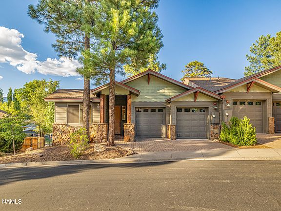3rd image of 1174 E Dogwood Ln