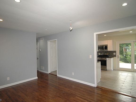 3rd image of 62 Paterson Ave