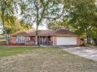 614 Canyon Trail Rd, Weatherford, TX 76087