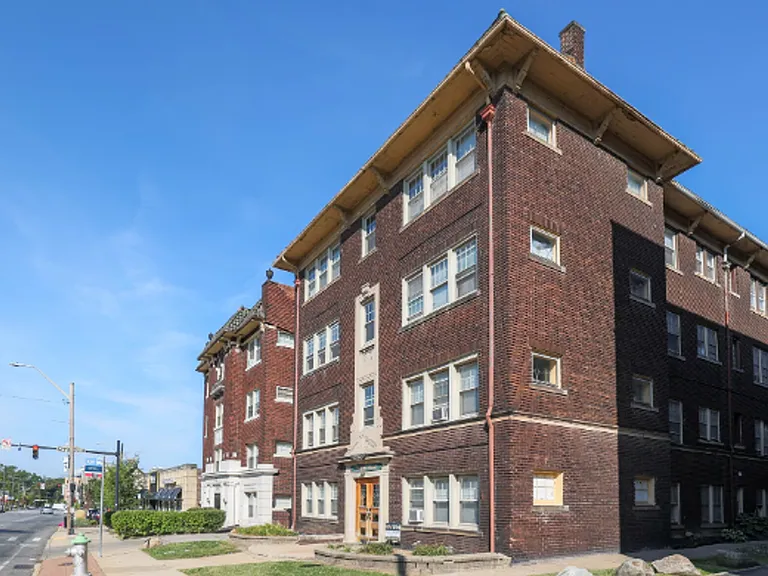 12467-12469 Cedar Rd — Photo 10