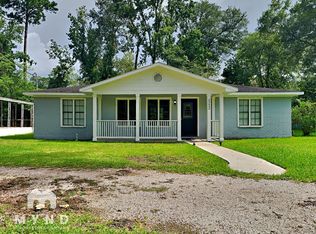 23640 1st St, New Caney, TX 77357