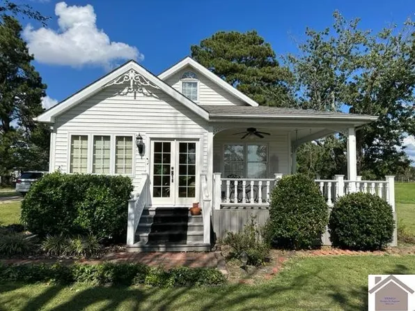 571 Holland Rd, Benton, KY 42025