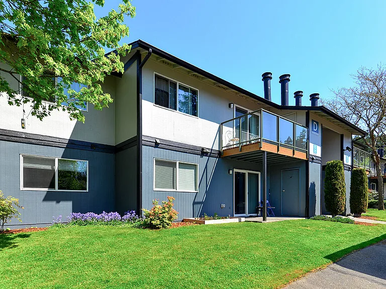 Tessera Apartments — Photo 15