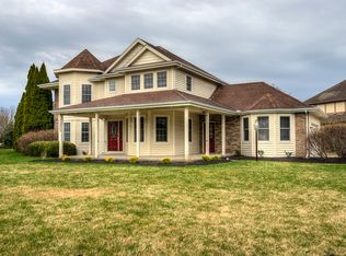 1225 Woodstream Rd, Perrysburg, OH 43551