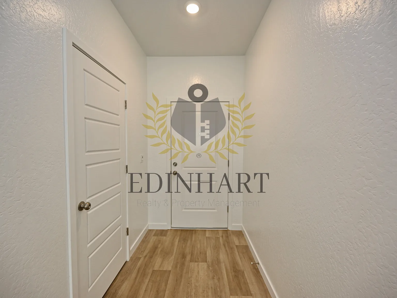 4 bed, 1969 sqft, $2,750 — Photo 4