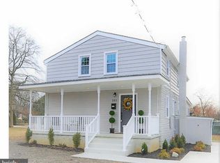 105 W Mill Rd, Maple Shade, NJ 08052