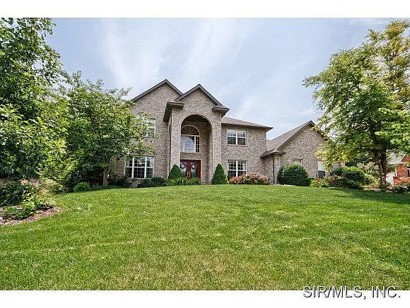 408 Westchester photo 1